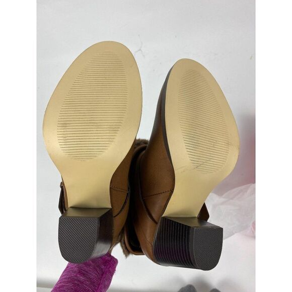 Justfab fur trim heeled Taupe booties - Picture 5 of 8